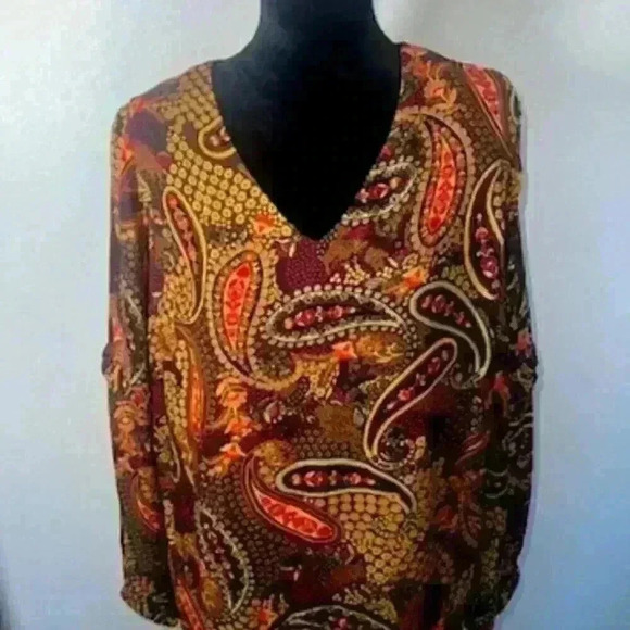 Deep Mahagony-Paisley Top‎ - Picture 1 of 5
